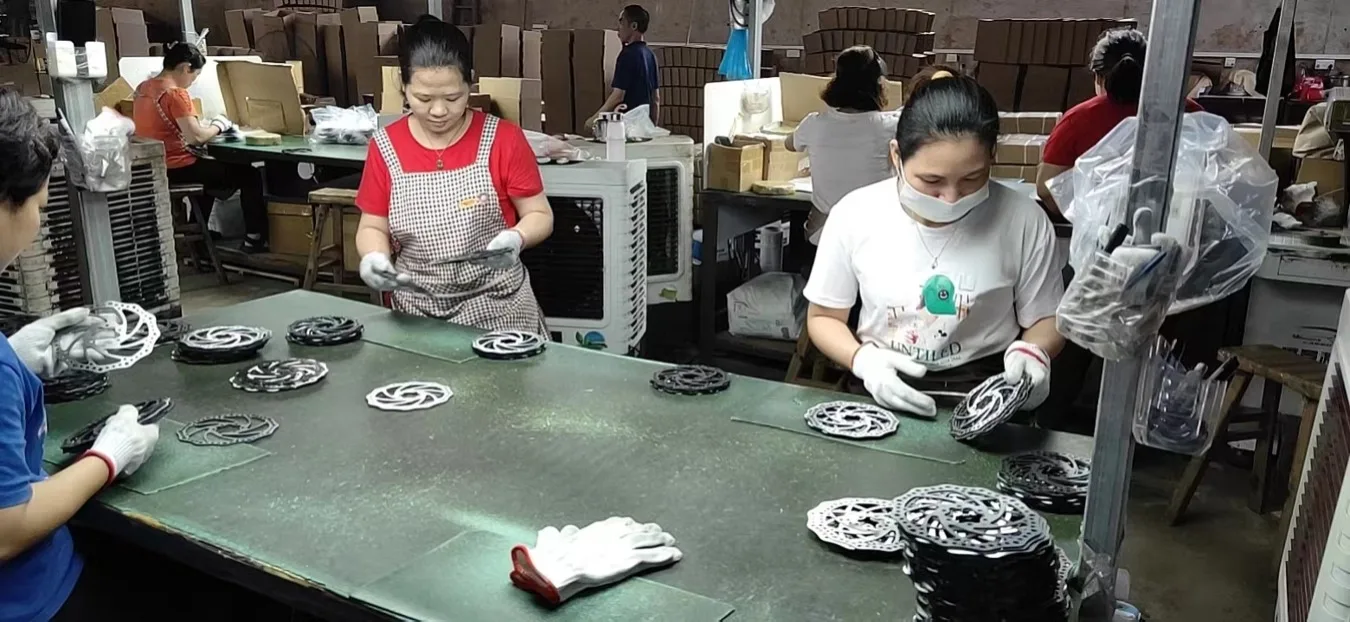 QUNKE bicycle parts packaging preparation
