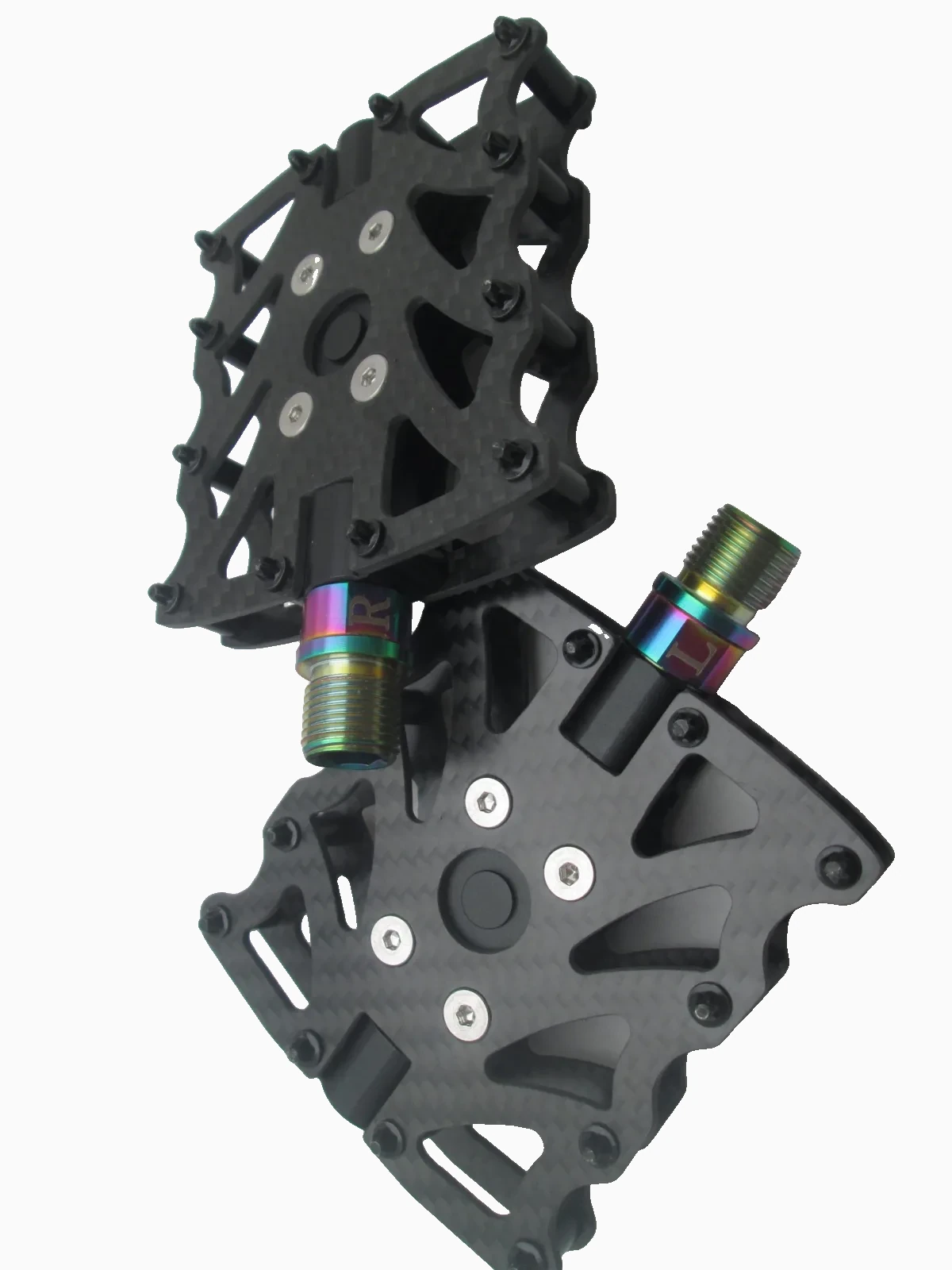QUNKE carbon fiber bicycle pedal detail